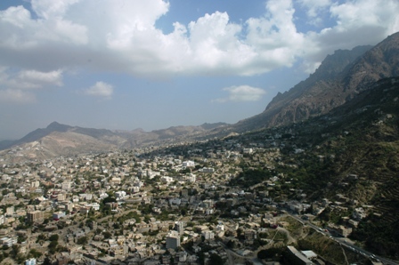 الرئيس هادي يصدر قرار بإعتماد مدينة العز «تعز» عاصمة ثقافية لليمن 