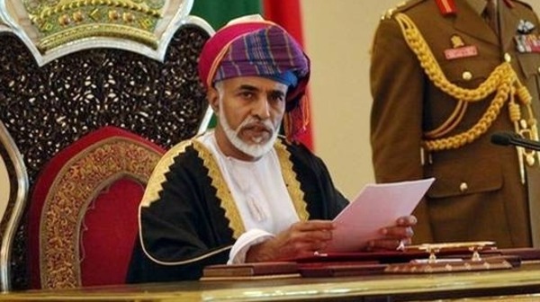 سلطان عمان تدخل لإخراج دبلوماسيي أمريكا من اليمن