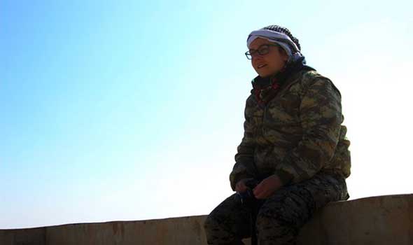 هذه هي أول سيدة بريطانية تنضم لقتال تنظيم «داعش» في سوريا.. تعرف عليها