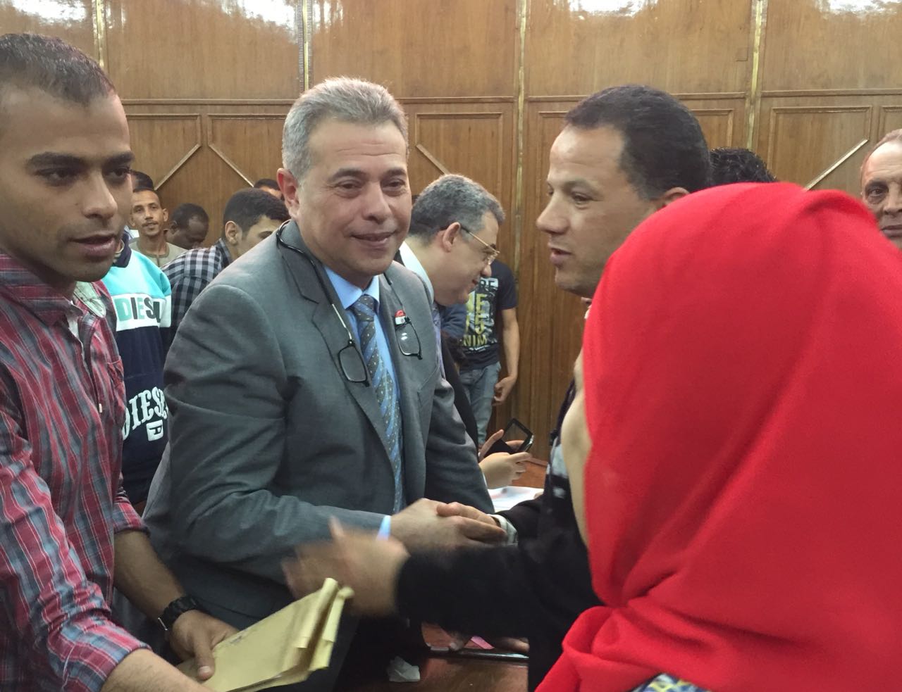 الحكم بسجن الاعلامي المصري توفيق عكاشة لإدانته بتزوير شهادة الدكتوراه لدخول البرلمان