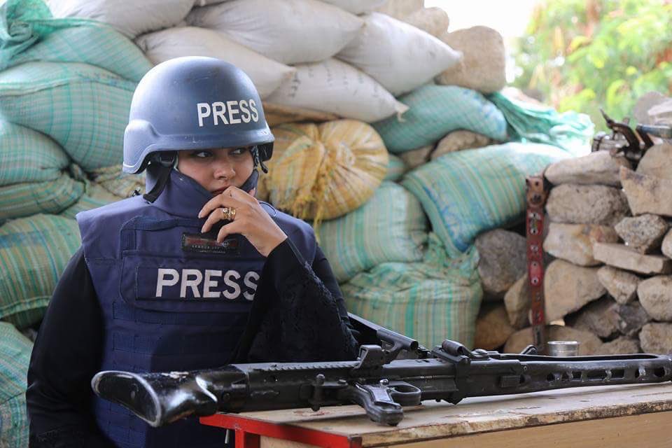 ‏اختيار مراسلة قناة الجزيرة في اليمن هديل اليماني لجائزة الشجاعة الصحفية للعام 2017