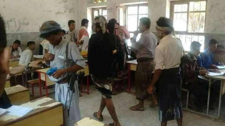 لجان ومراكز امتحانات خاصة للمقاتلين الحوثيين في الجبهات من طلبة الثانوية العامة والاساسية ..تفاصيل