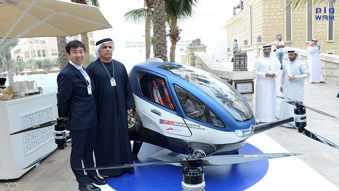 بالصور.. دبي تستعد لاطلاق أول مركبة جوية ذاتية القيادة في العالم في سماء المدينة (ابهار)