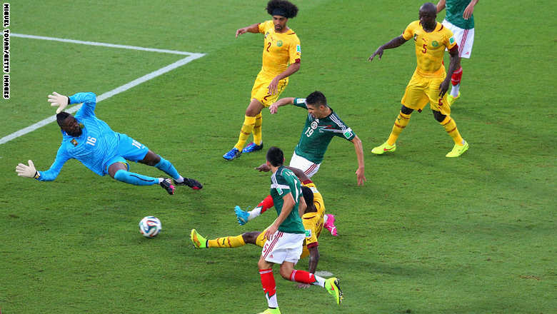 كأس العالم 2014.. منتخب المكسيك يحقق فوزاً مستحقاً على أسود الكاميرون بهدف دون رد 