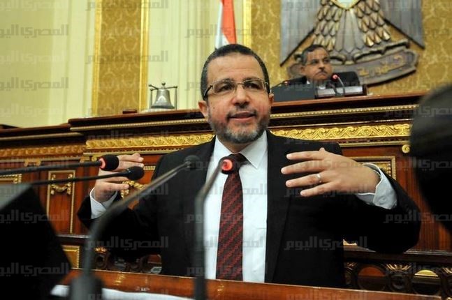 مصر: إلغاء حكم «حبس وعزل» هشام قنديل