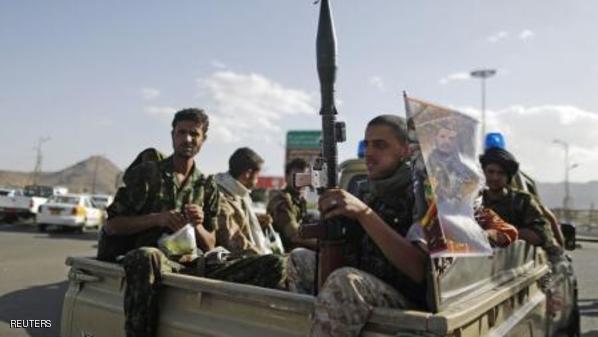 مليشيات الحوثي تنسحب من تعز لتعزيز جبهة نهم ومقاتليها يفرون إلى منازلهم (تفاصيل)