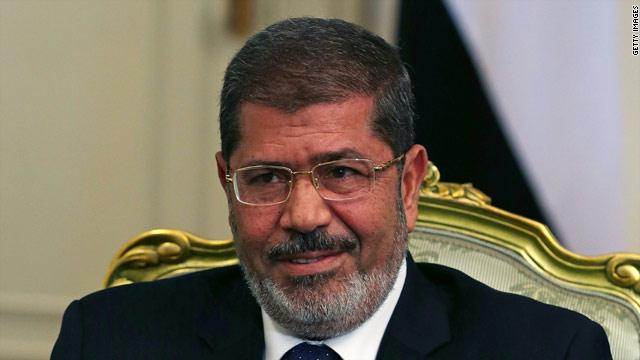 اسرائيل تتساءل .. محمد مرسى فلاح ساذج أم اخوانجى داهية !؟