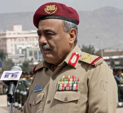 اللواء احمد الاشول رئيس هيئة الاركان العامة