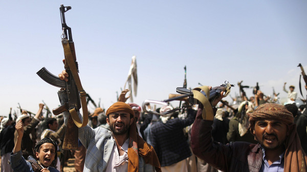 مقتل عشرات القيادات الحوثية