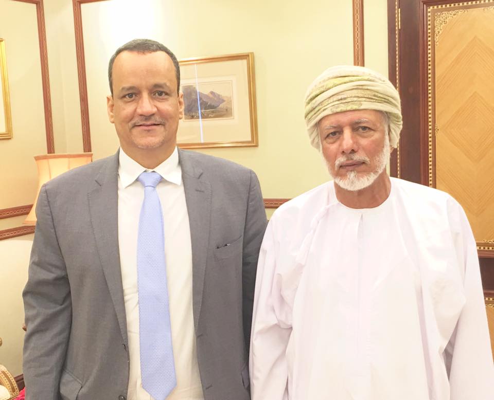 ولد الشيخ يلتقي وزير خارجية عمان لمناقشة جهود السلام في اليمن