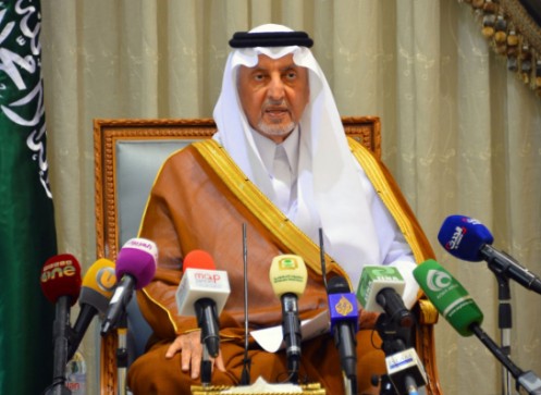 أمير مكة يهدد إيران ويحول أسئلة للحوثيين والمخلوع وخامئني ويعتذر لصحفي مصري (فيديو)