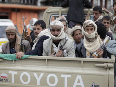 «اللجان الشعبية» سلاح الحوثيين لقمع معارضيهم