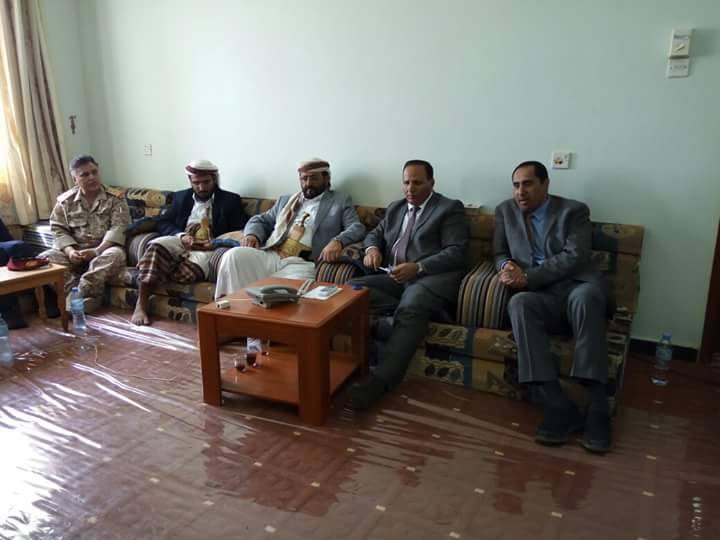 نائب رئيس الوزراء يلتقي قيادة المقاومة الشعبية بمحافظة البيضاء (صور)