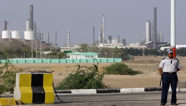 انفراج أزمة الوقود في مدينة عدن