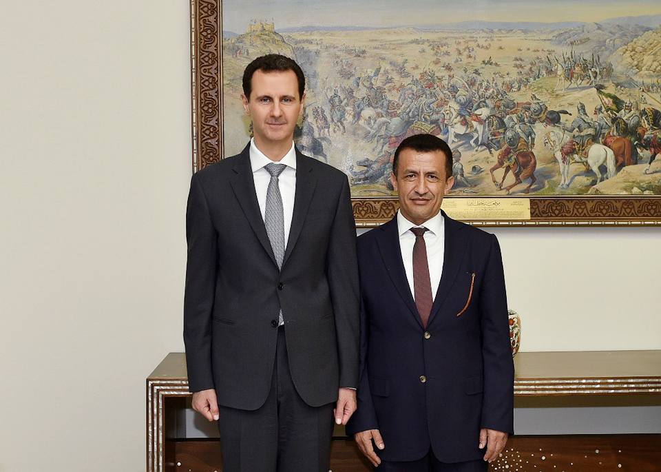 سفير الحوثيين في سوريا يلتقي بشار الأسد (صور)