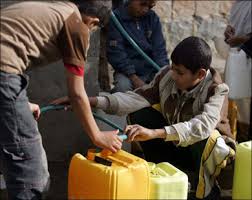 الميليشيات الحوثي تسمم «مياه الشرب» في مدينة عدن وعشرات الإصابات في صفوف المواطنيين