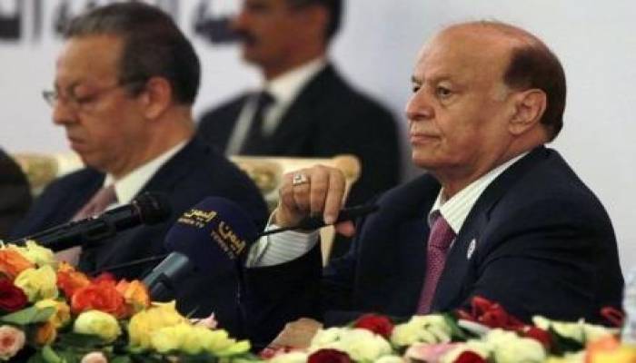 الرئيس هادي يشيد بصمود الأبطال في محافظة عدن