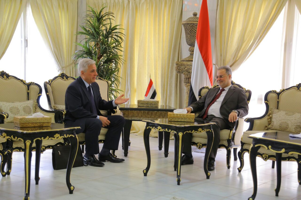 سفير روسيا لدى اليمن يدعو الأطراف اليمنية للعودة إلى المشاورات قريبا