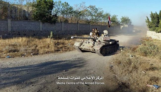 معارك عنيفة بين قوات الشرعية والمليشيات الانقلابية شرق تعز