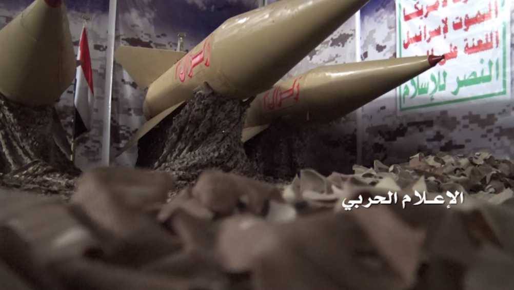 باحث أمريكي يحذر بلاده من خطورة الصواريخ الإيرانية التي بيد الحوثيين