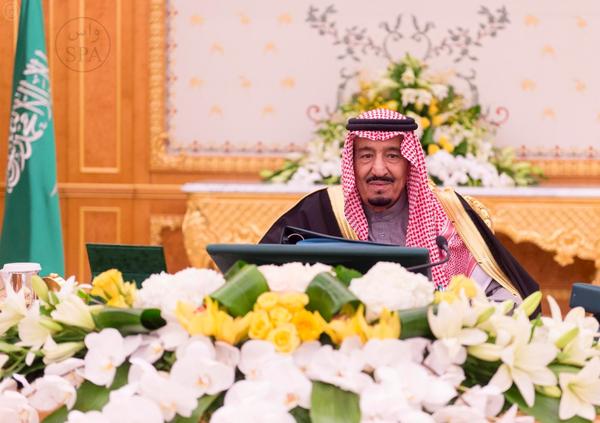 مجلس الوزراء السعودي يستنكر خرق الحوثيين للهدنة ويرحب بمؤتمر 