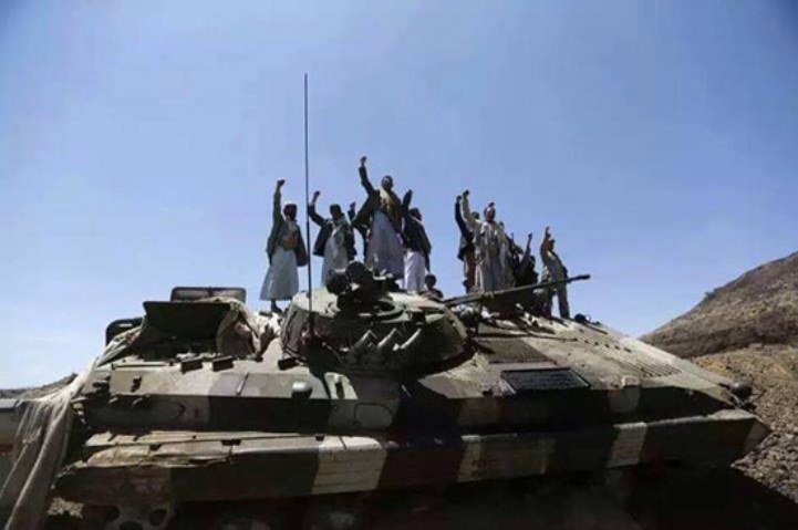 لم يبق للحوثيين إلا إزاحة الحكومة وتولي السلطة رسميا في اليمن