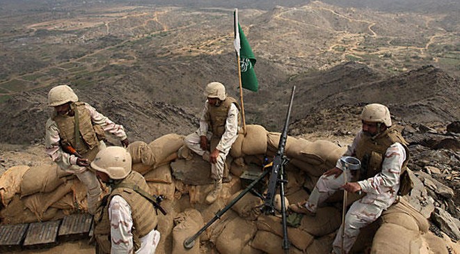 صورة لجنود من الديش السعودي على الحدود مع اليمن (صورة ارشيف)