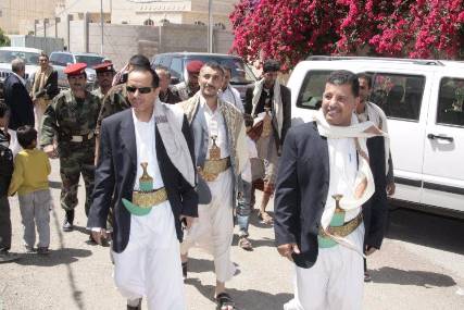 إتفاق قبلي بين الحوثيين والمقاومة على التعايش والسلام في “الرضمة” وسط اليمن