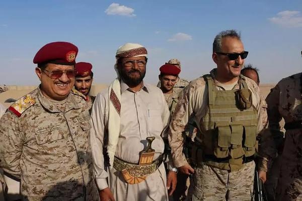  بالفيديو.. نائب قائد القوات البرية السعودية يصل مأرب ويعلن: الأمور ستُحسم قريباً