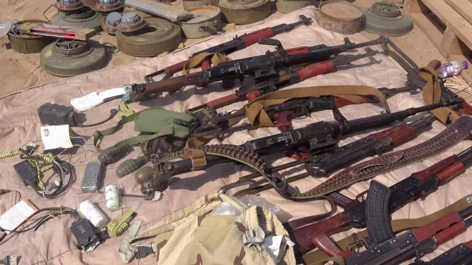 الجيش الوطني يتقدم في جبهة ميدي ويقتل 30 حوثيا  ويغنم عددا من الأسلحة (صور)