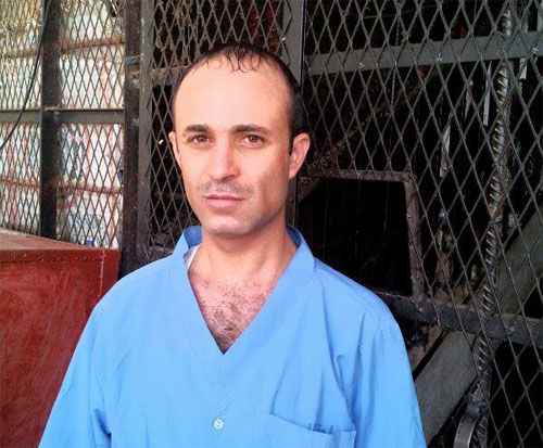 سجين يمني يناشد فاعلي الخير مساعدته لإنقاذه من حكم الإعدام‎
