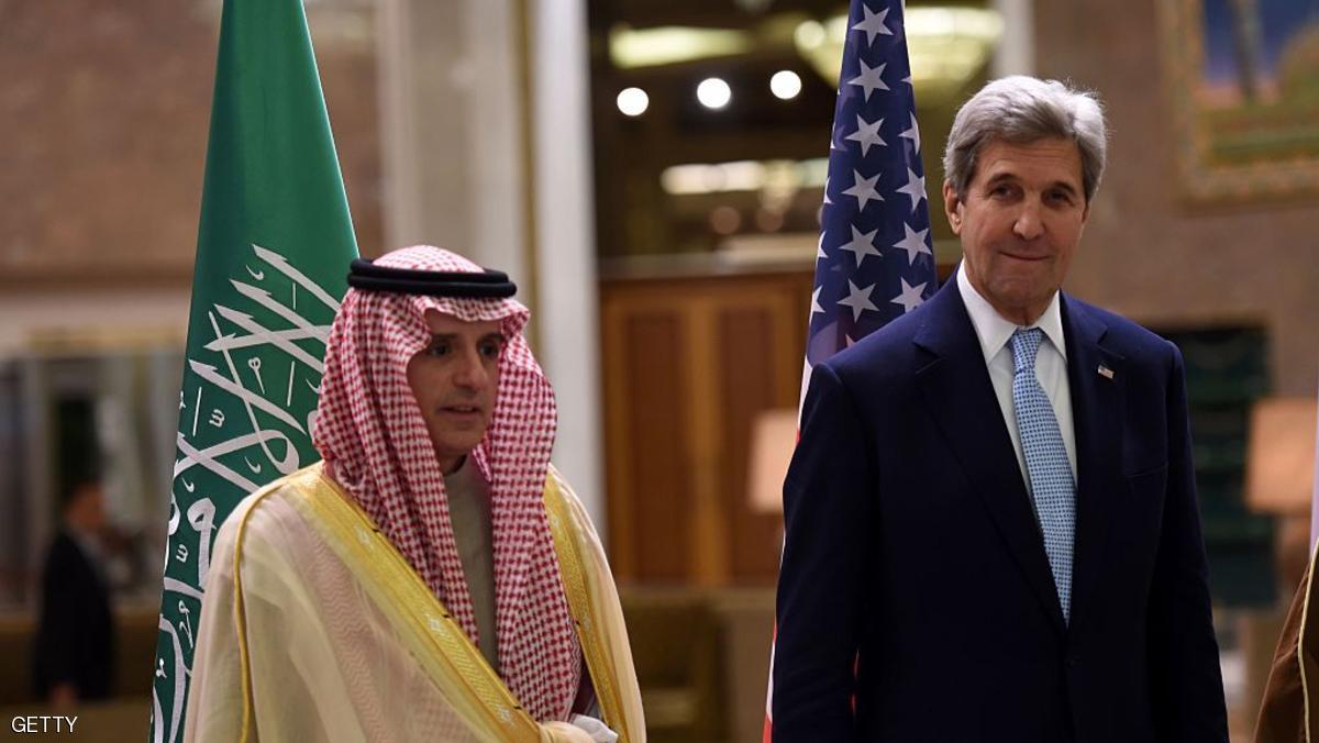وزير الخارجية السعودية يكشف حقيقة تلقي المملكة قنابل ذكية من أمريكا