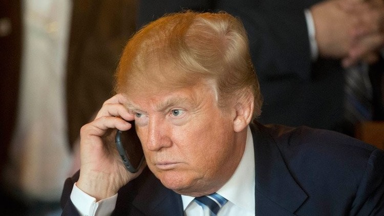 دونالد ترامب يستبدل هاتفه الأندرويد لدواع أمنية ..لماذا الاندرويد؟