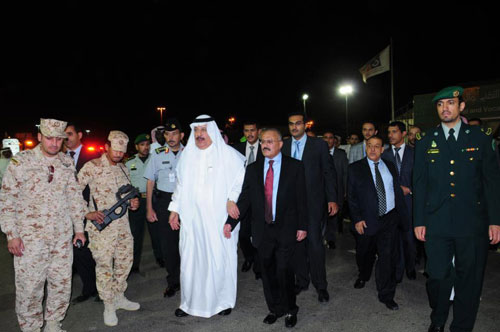 علي عبدالله صالح بمعية نائب رئيس الحرس الوطني السعودي في زيارة ل