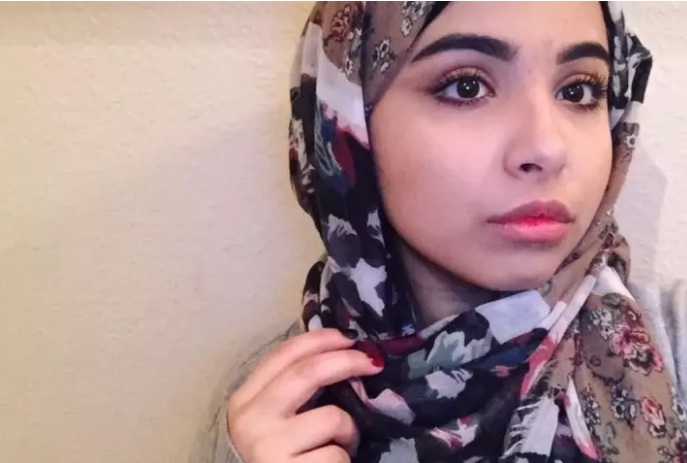 سعوديّة في أمريكا تحدّوها إن كانت تجرؤ على خلع الحجاب .. فصدمتهم برأي والدها!