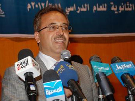 جماعة الحوثي تسعى للسيطرة على وزارة الداخلية اليمنية عبر عبدالقا