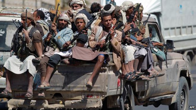 الحوثيون يقررون إلقاء السلاح وتنفيذ القرار الأممي ويكلفون قائد ميداني جديد في صنعاء 