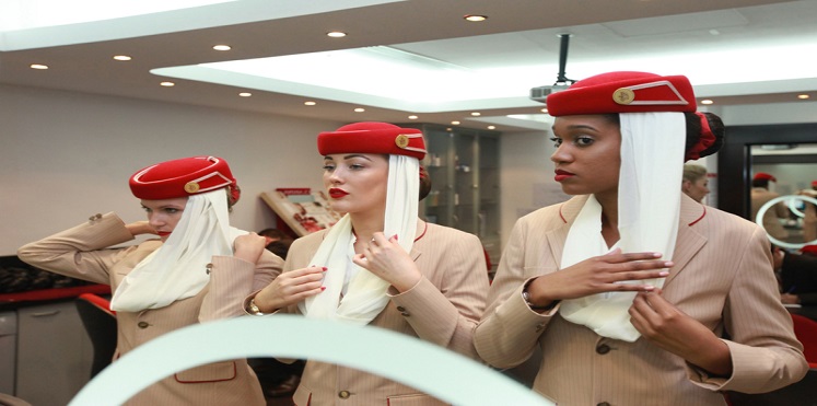 مضيفات «طيران الإمارات» الأجمل في خطوط العالم (صور)