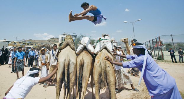 القفز فوق الجِمال ... لعبة القوة وتحدي الطبيعة في اليمن