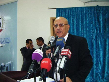 وزير في حكومة الوفاق يؤيد مطلب «حق تقرير المصير» لأبناء المحافظات الجنوبية