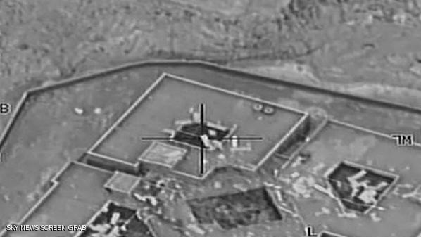 طائرات التحالف العربي الخليجي (عاصفة الحزم)تستهدف مخازن الأسلحة 