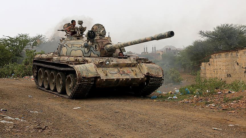 مقتل 17 مسلحًا حوثيًا و5 من الجيش والمقاومة في معارك وسط اليمن