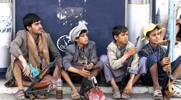 الحوثيون يجندون 561 طفلاً عنوة وينتهكون حقوقهم