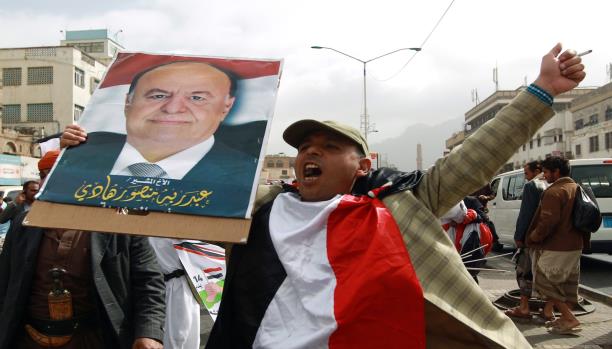 الرئيس اليمني يستعيد حريته: روايات متعددة للخروج من صنعاء