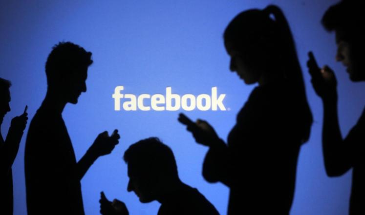فيسبوك يسمح بقراءة المشاركات والتعليق عليها دون إنترنت
