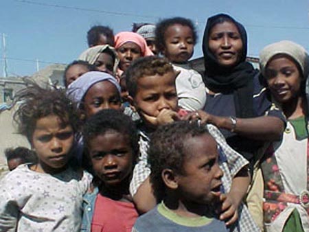 يتعرّض مجتمع الأخدام لأسوأ أنواع العنصرية في اليمن (صورة أرشيفية
