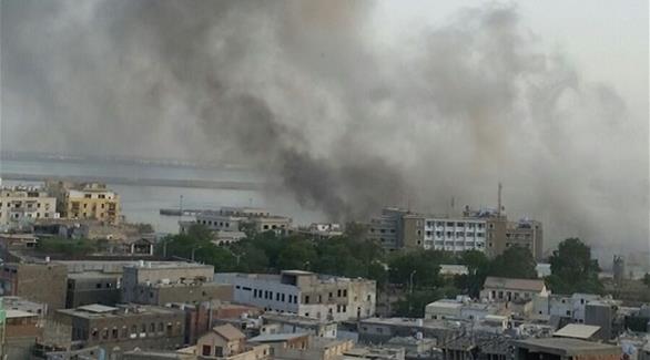 انفجار عنيف يهز مبنى الأمن السياسي في عدن