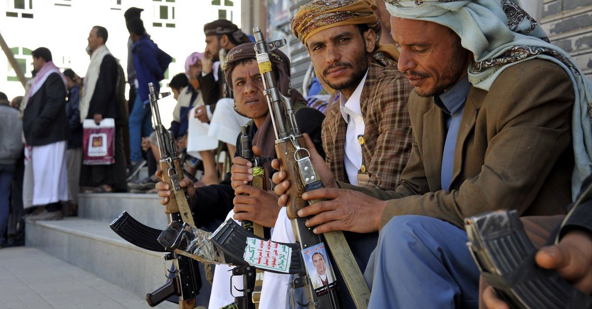 في سابقة هي الأولى .. الحوثيون يقتلون قائدهم في محافظة اب