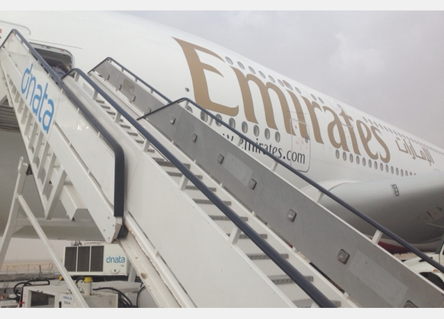 طائرة طيران الإمارات في معرض دبي للطيران.