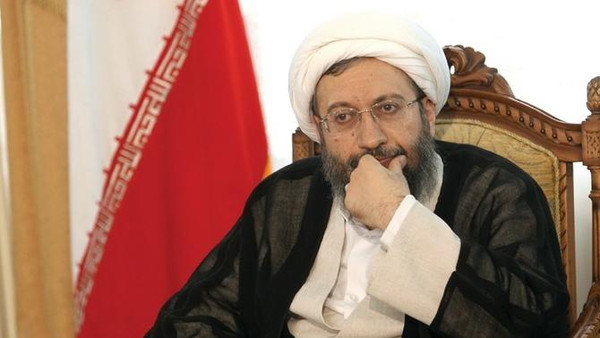 رئيس السلطة القضائية في إيران صادق آملي لاريجاني